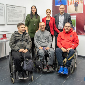 Сви су они победници - отворена изложба посвећена зрењанинским параолимпијцима 
