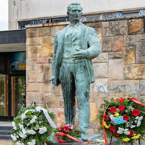 Restauracija spomenika Žarku Zrenjaninu, u susret 80. godišnjici od oslobođenja grada - šta je predviđeno da se uradi?