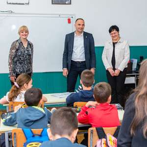Gradonačelnik u Osnovnoj školi „Dr Jovan Cvijić“: Uzorna obrazovna ustanova, uskoro rekonstrukcija kotlarnice, investicija vredna 26 miliona dinara