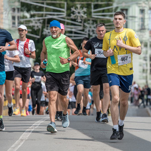 Održan 4. Zrenjaninski maraton - pobednici Miloš Dragović i Mirjana Mikalački, najviše učesnika u trci zadovoljstva