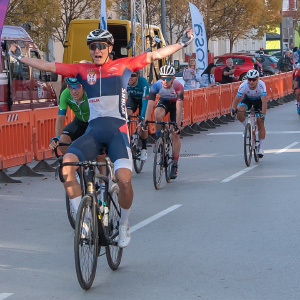 Praznik biciklizma i sporta u Zrenjaninu: stigao karavan 63. Trke kroz Srbiju, pobednik etape naš reprezentativac Mihajlo Stolić