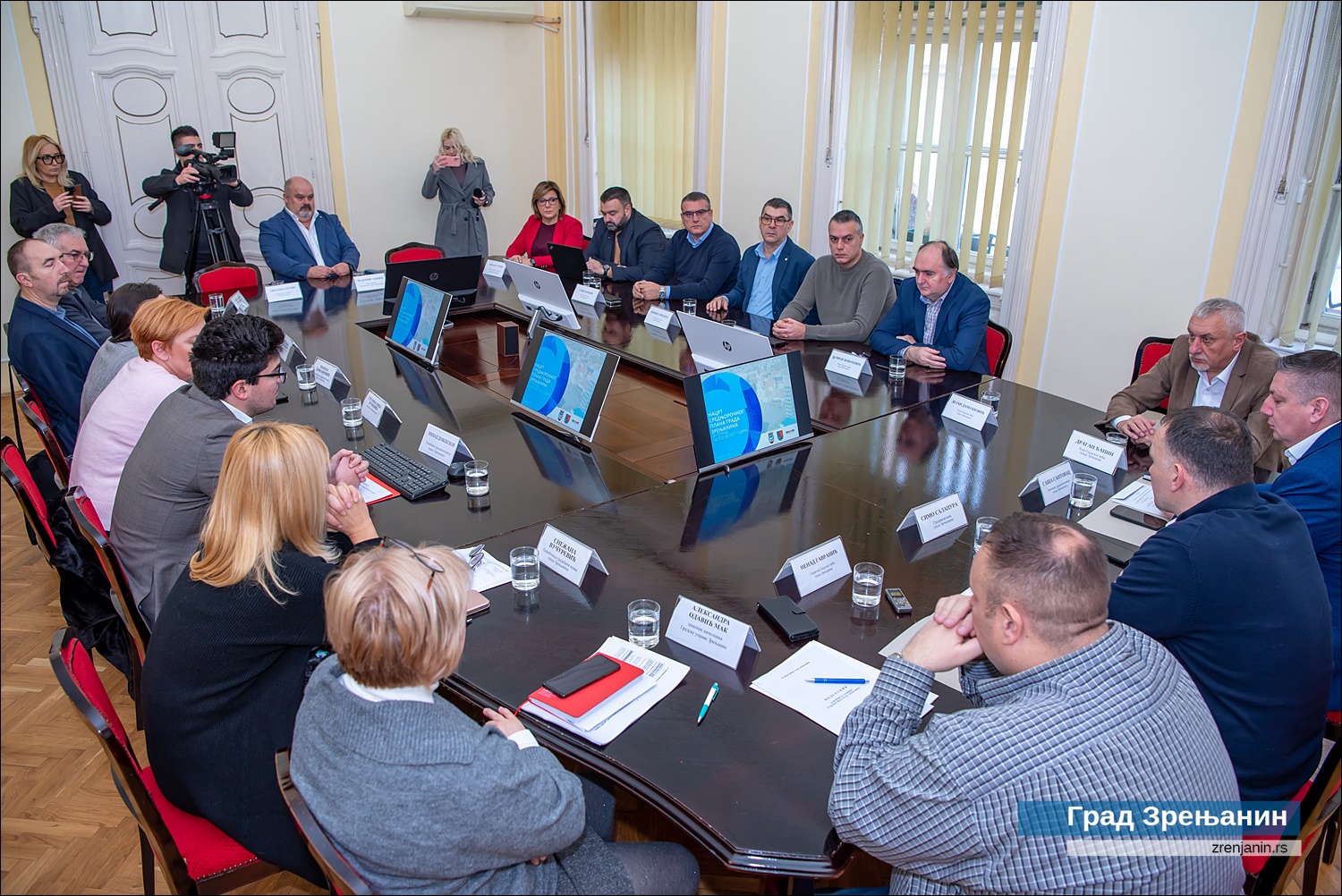 Градско веће – Усвојен Нацрт Средњорочног плана града Зрењанина за период од 2025. до 2027. године
