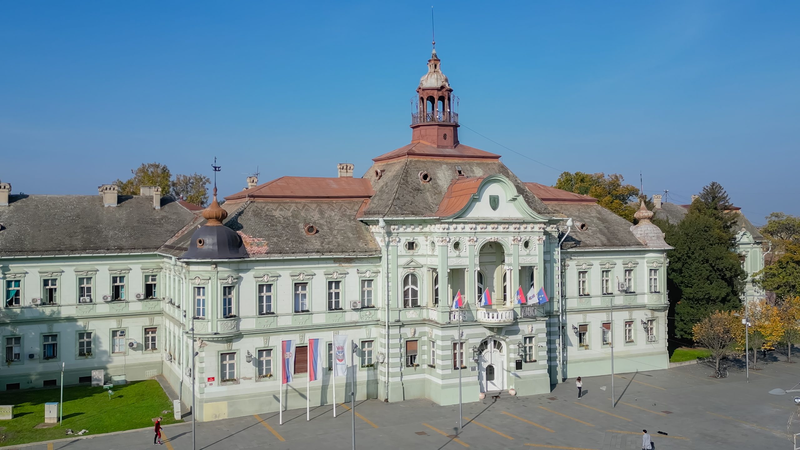 Градоначелник расписао јавни конкурс за доделу бесповратних средстава за економско оснаживање жена и подстицање развоја женског предузетништва