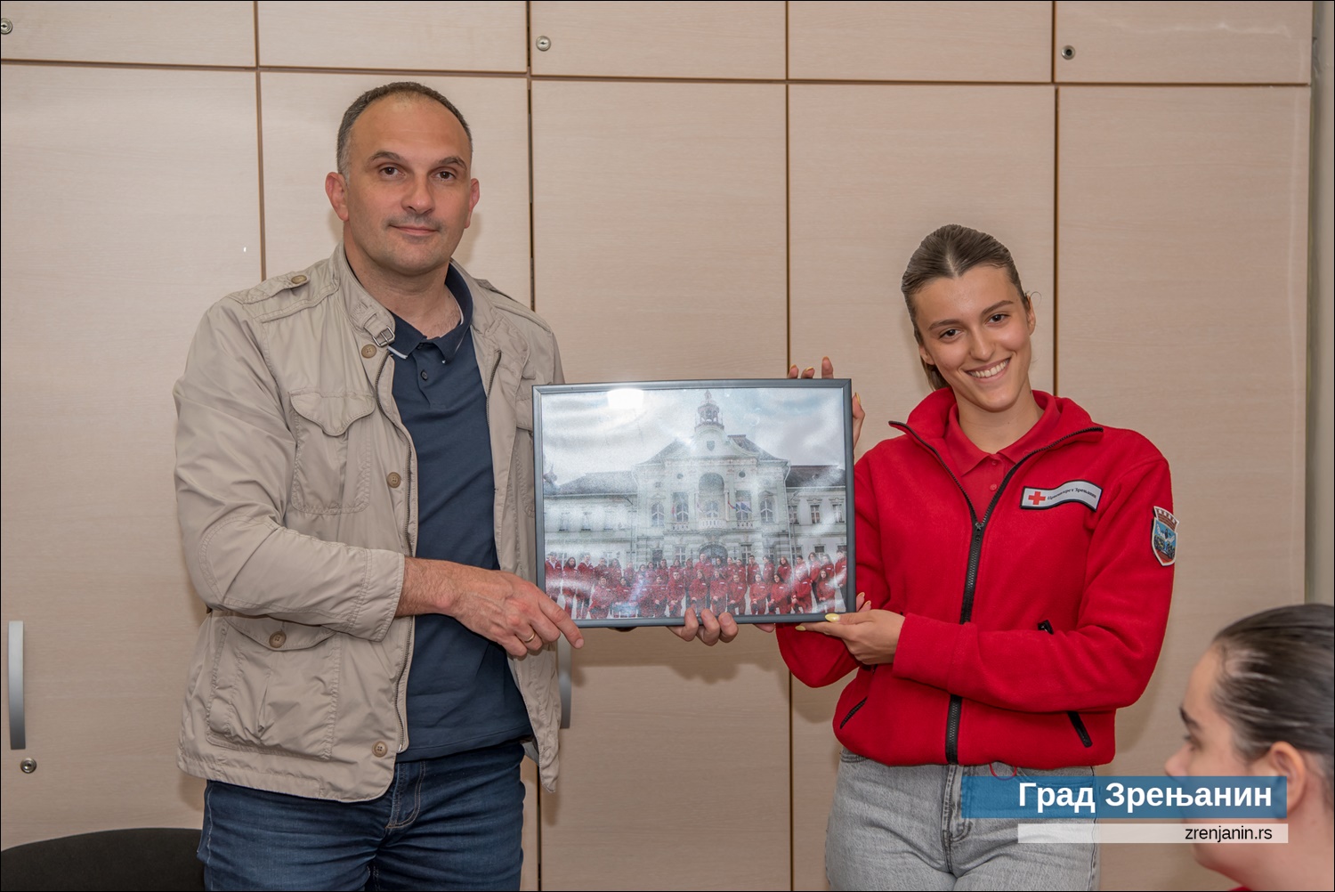 Поводом Светског дана Црвеног крста, градоначелник разговарао са младим волонтерима Црвеног Крста Зрењанин