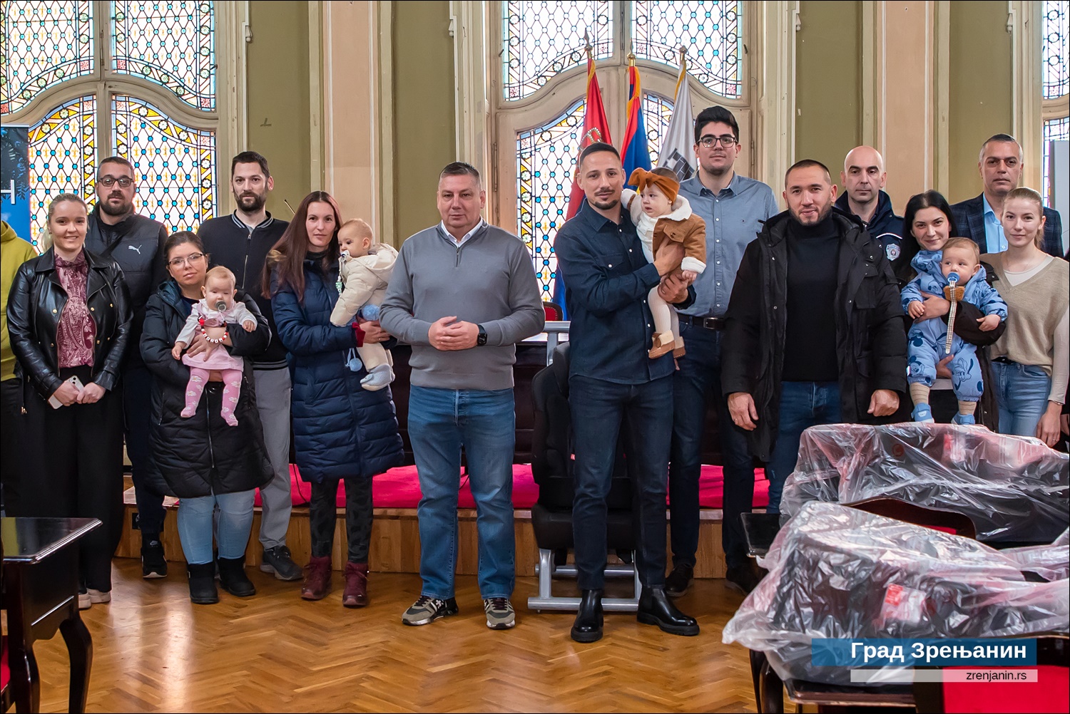 Подељено још четрдесет ауто седишта за бебе рођене почетком године у зрењанинском породилишту