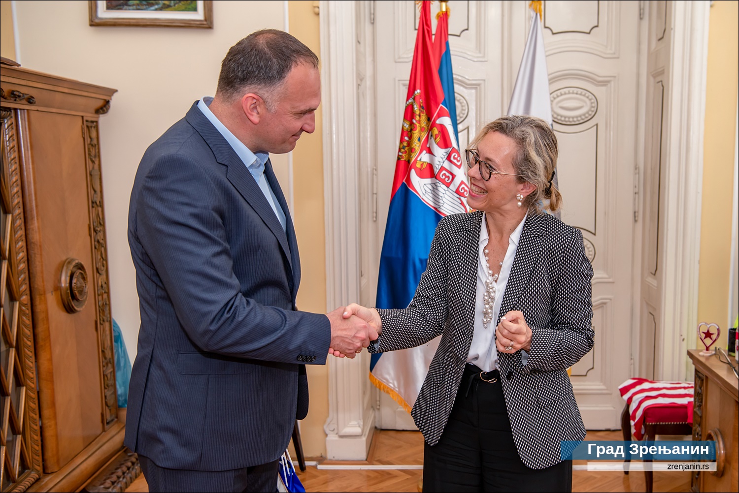 Амбасадорка Француске у Србији Флоранс Ферари у посети Зрењанину