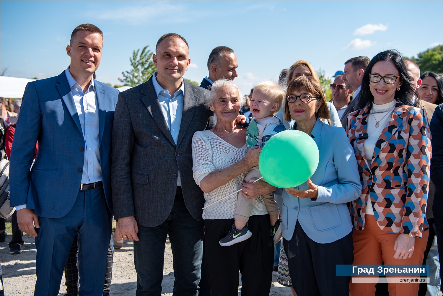 Председница Покрајинске владе отворила „Дане породице“ у Перлезу – породица један од темеља стабилног и развијеног друштва